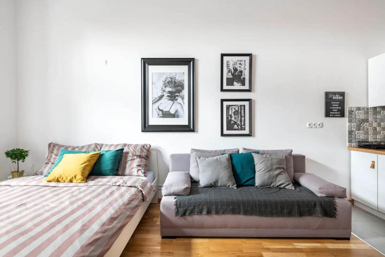 Discover Krakow Apartments - 5 Borowickiej St - Studio Next To Opera And Unity Centre Ngoại thất bức ảnh